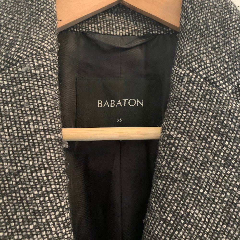 Aritzia Jacket - Picture 2 of 3